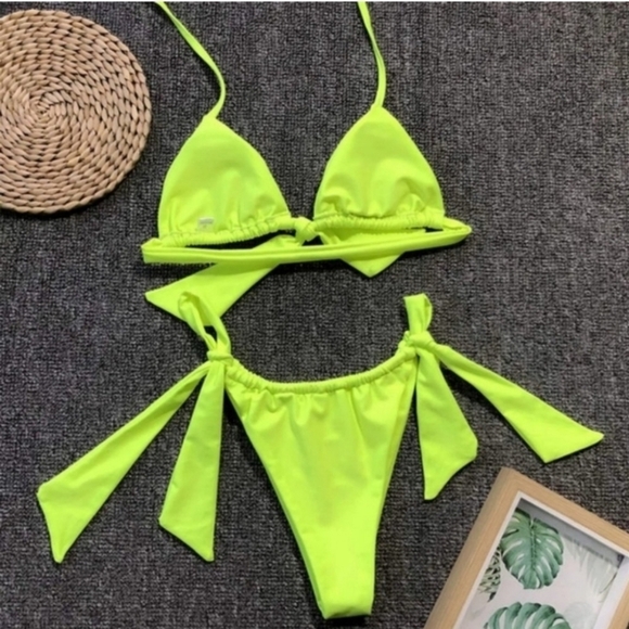 New Neon Slide Triangle Top and Slide Side Tie Bottom Bikini Set Swimsuit Size L - Picture 8 of 8